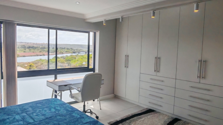 3 Bedroom Property for Sale in Hartenbos Heuwels Western Cape